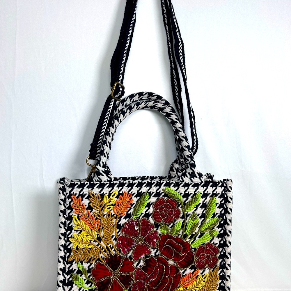 America & Beyond Elegant Floral Embroidered Houndstooth Tote - Picture 2 of 9